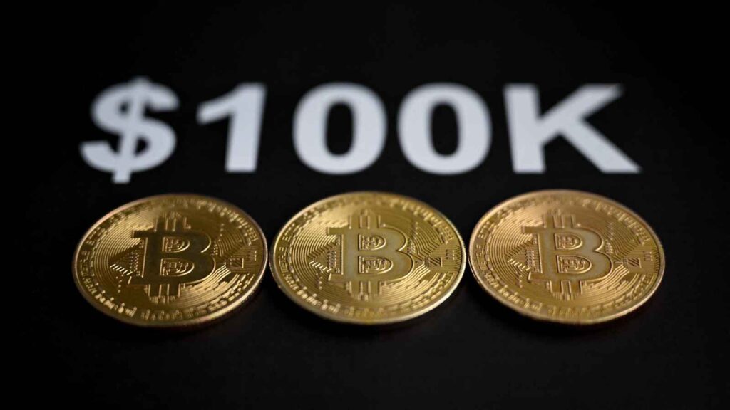 بعد موجة بيع جنونية.. هل تماسكت «بيتكوين»؟