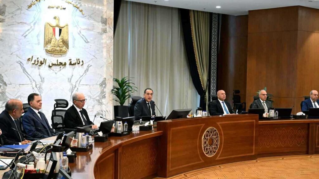 مصر تقر حزمة دعم استثنائية لشركات الطيران لمواجهة تداعيات الأزمة