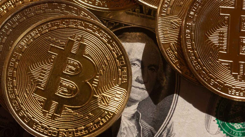 تراجع مفاجئ للعملات المشفّرة.. «بيتكوين» تهبط 4.1% و«إيثريوم» 8.5%